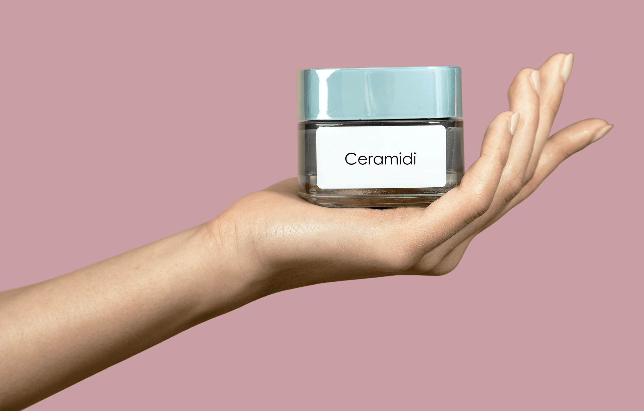 Ceramidi: 4 benefici e consigli per una pelle sana e forte